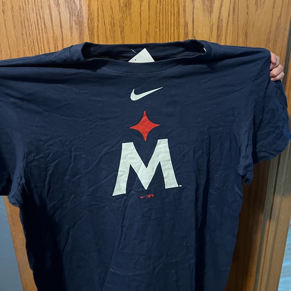 Nike Minnesota Twins Dark Blue Graphic Tee